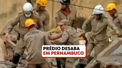 Prédio desaba no Janga, em Paulista, e pessoas ficam soterradas