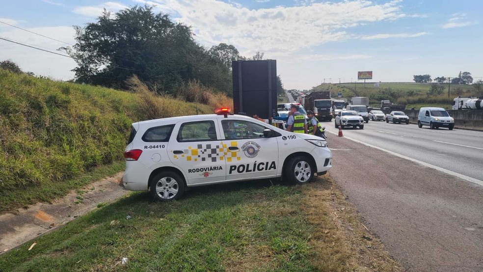 Motociclista morre em acidente com caminhão na Rodovia Anhanguera em Limeira — Foto: Carlos Gomide/ Educadora Limeira