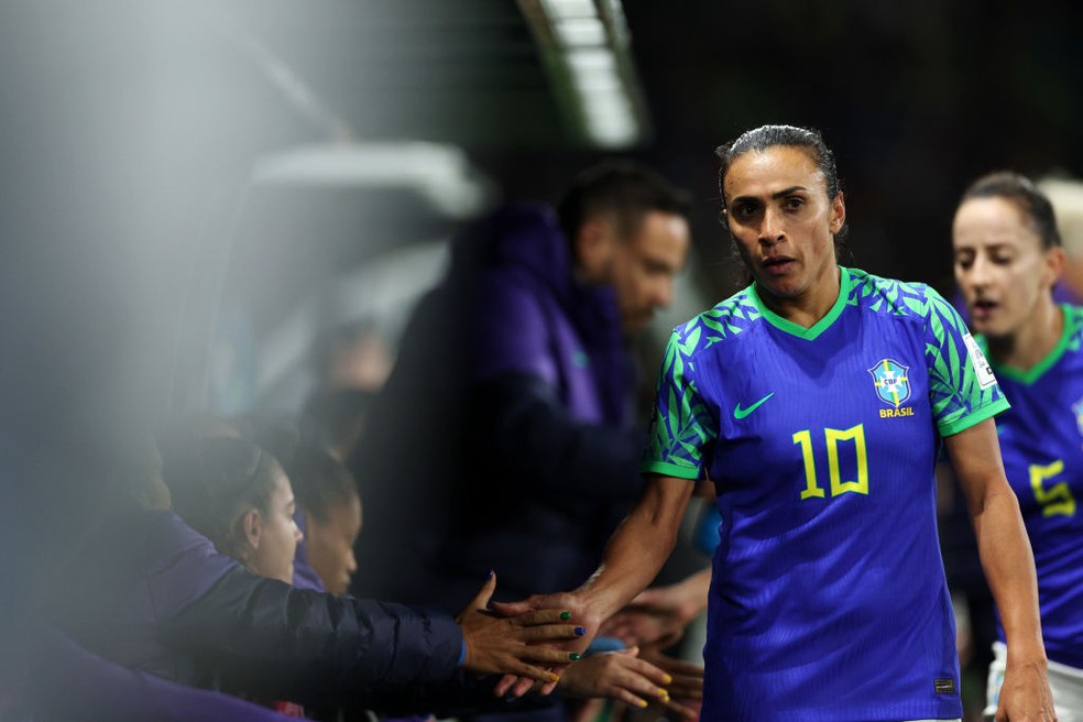 Marta foi titular da seleção brasileira no jogo contra a Jamaica — Foto: Getty Images