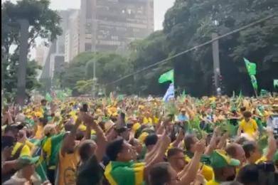 Manifestantes já se reúnem na Avenida Paulista para ato pró-Bolsonaro - Foto: Redes Sociais | @mspbra