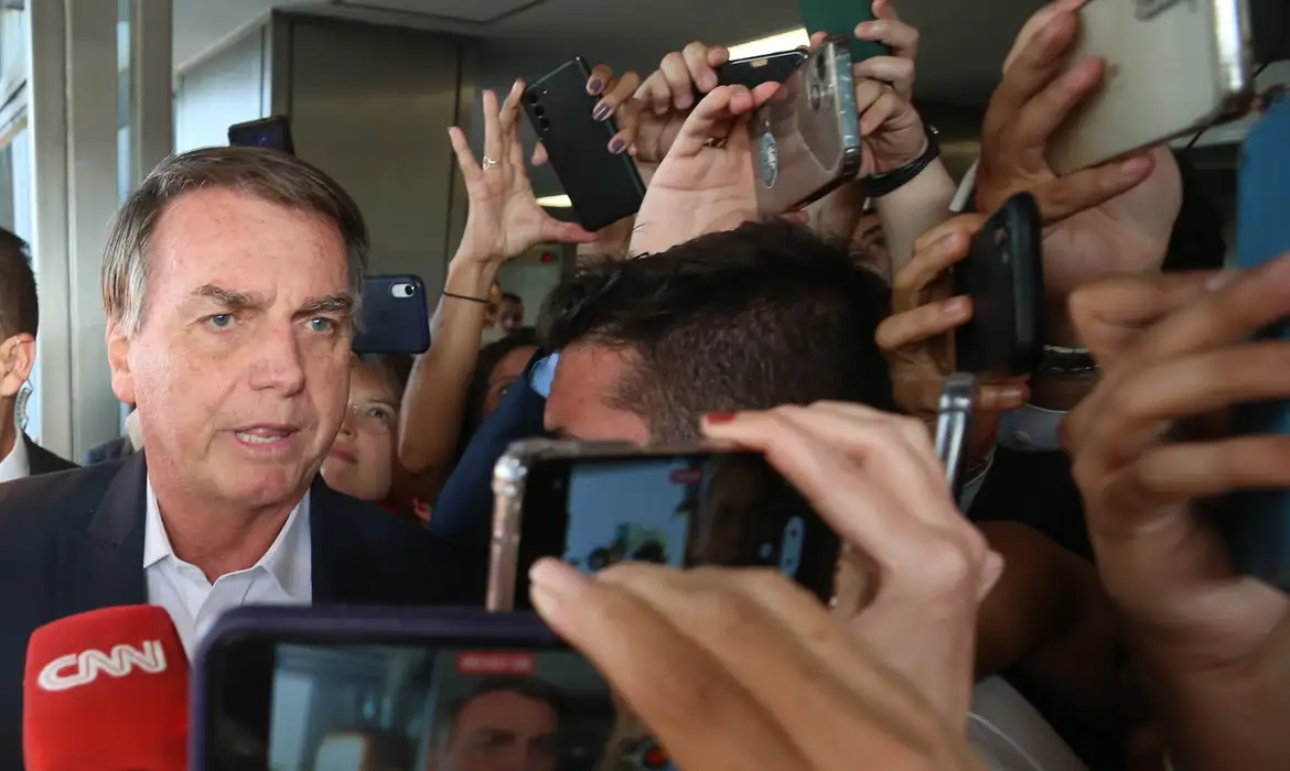 Ex-presidente deve depor na próxima quinta-feira e Moraes nega pedido de Bolsonaro para adiar depoimento à PF