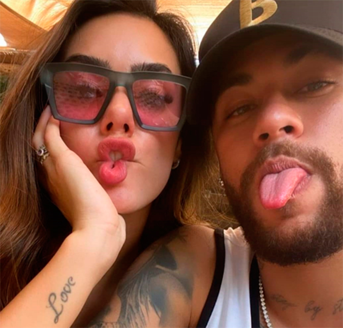 Neymar Jr. e Bruna Biancardi surgem abraçados pela primeira vez em ...