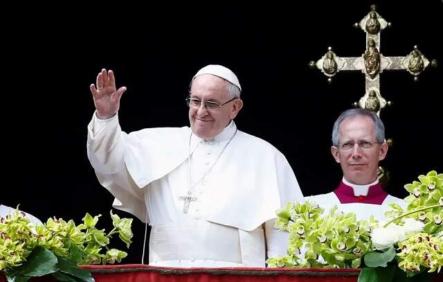 Papa Francisco celebra missa de Páscoa e condena ̵... ABC do ABC