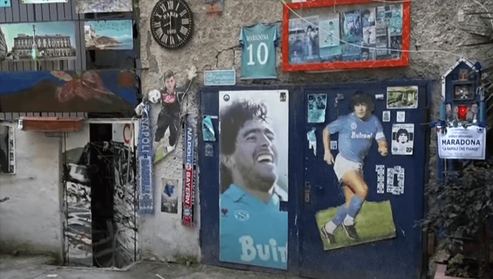 Homenagem para Diego Maradona na cidade de Nápoles 